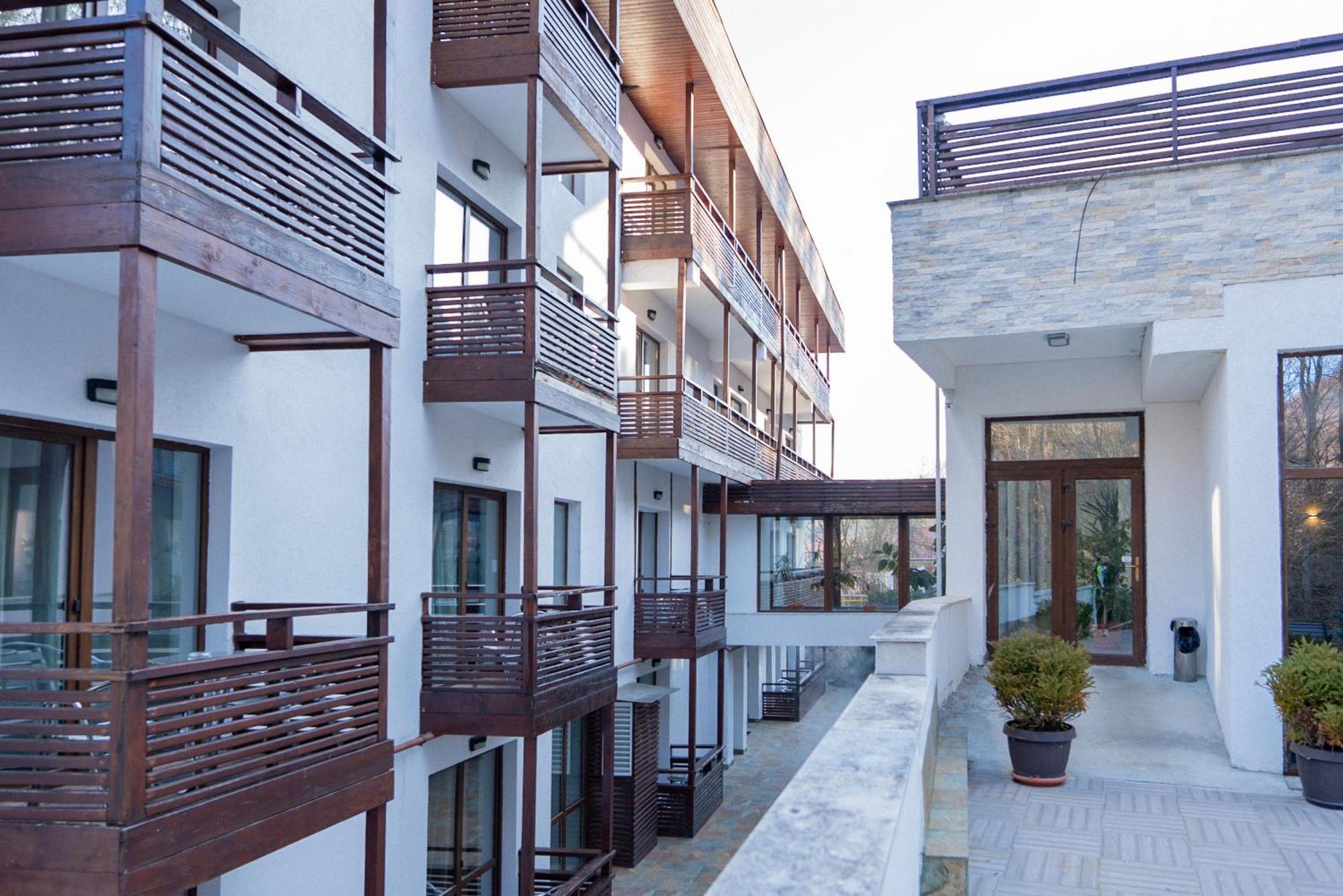 Hotel Tisa Băile Olăneşti Extérieur photo